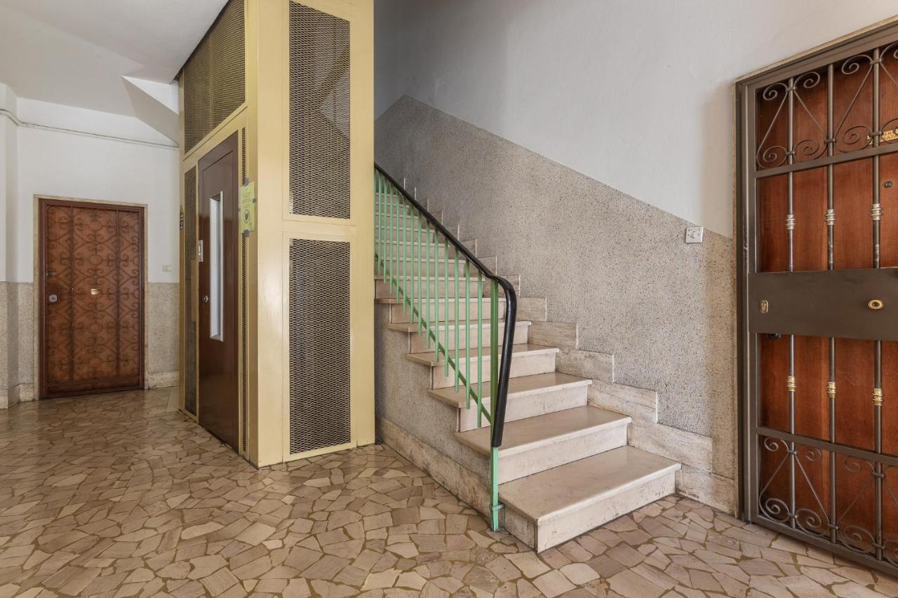 Bolognina Apartment Tra Stazione, Fiera E Tecnopolo Болонья Экстерьер фото